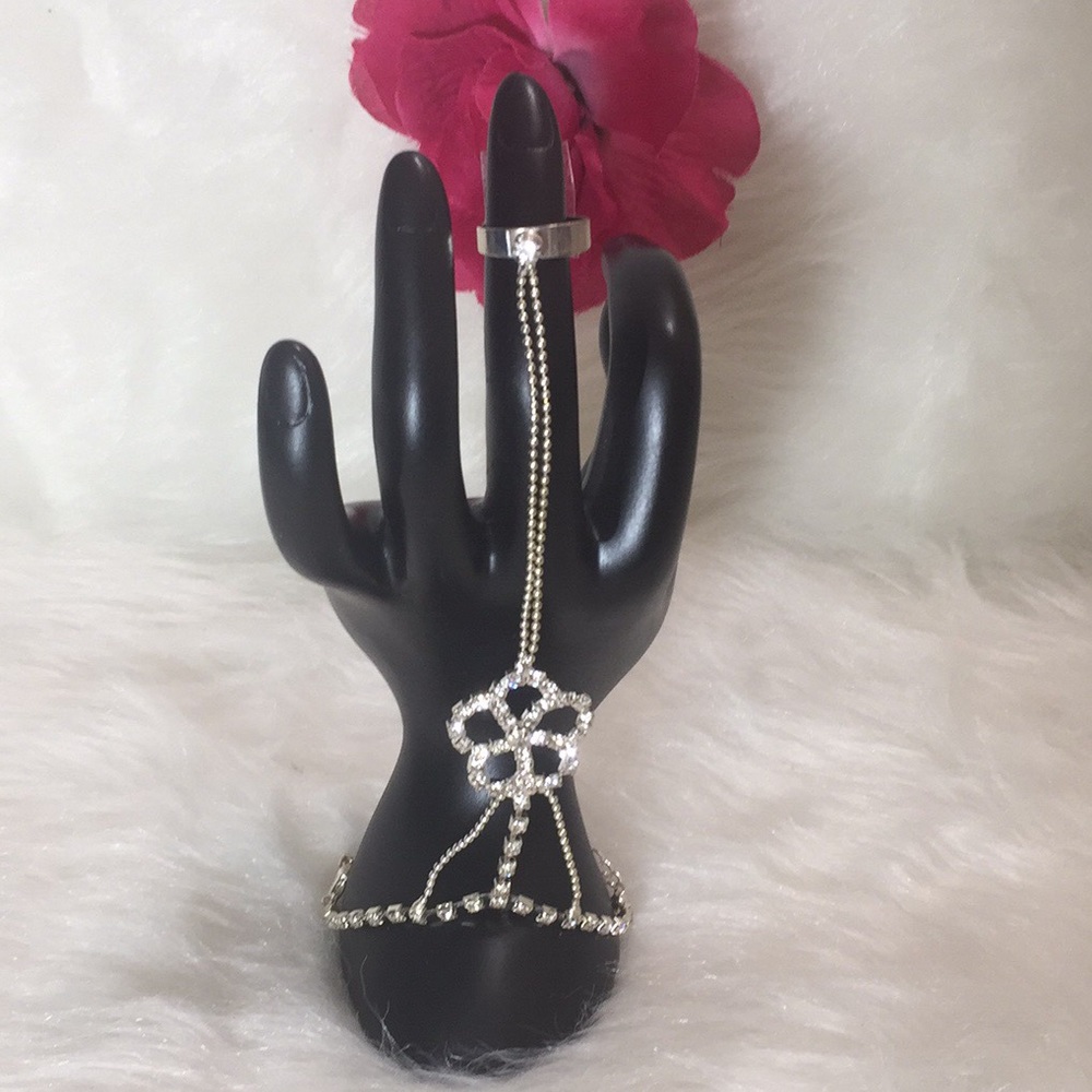 🌹Palm Beach Clover Leaf Harness Bracelet